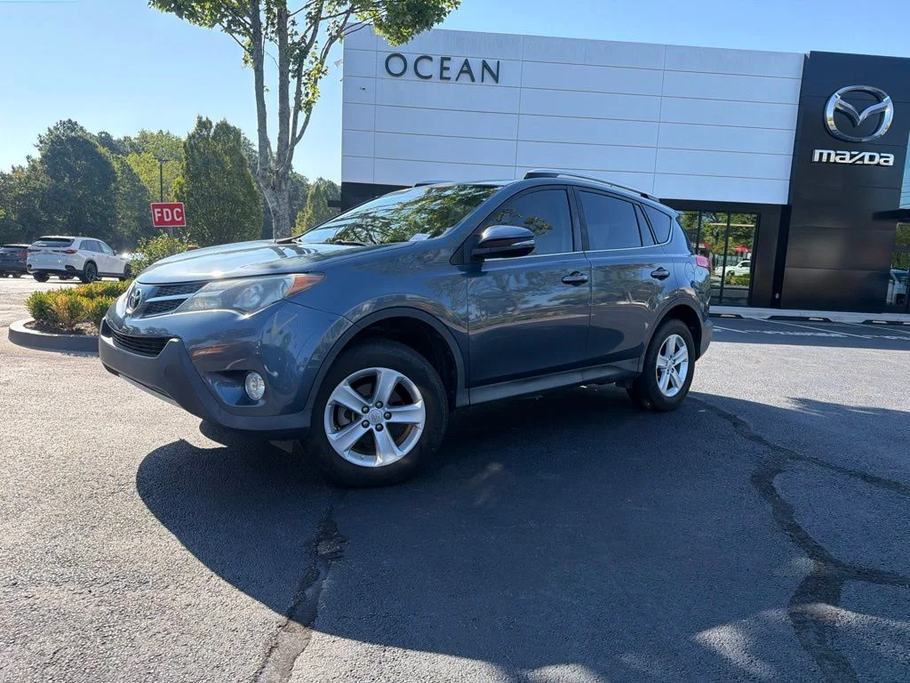 Used 2014 Blue Toyota XLE image 1