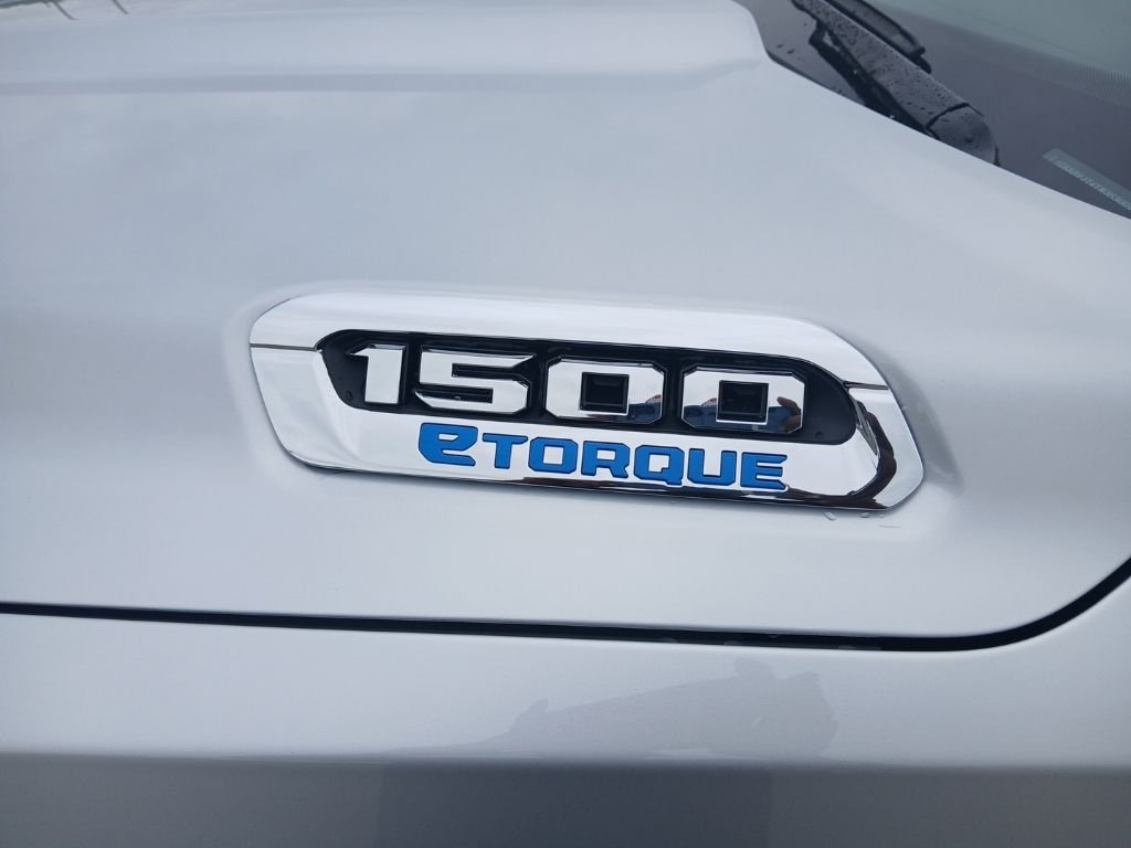 2026 RAM 1500 Laramie - Photo 13