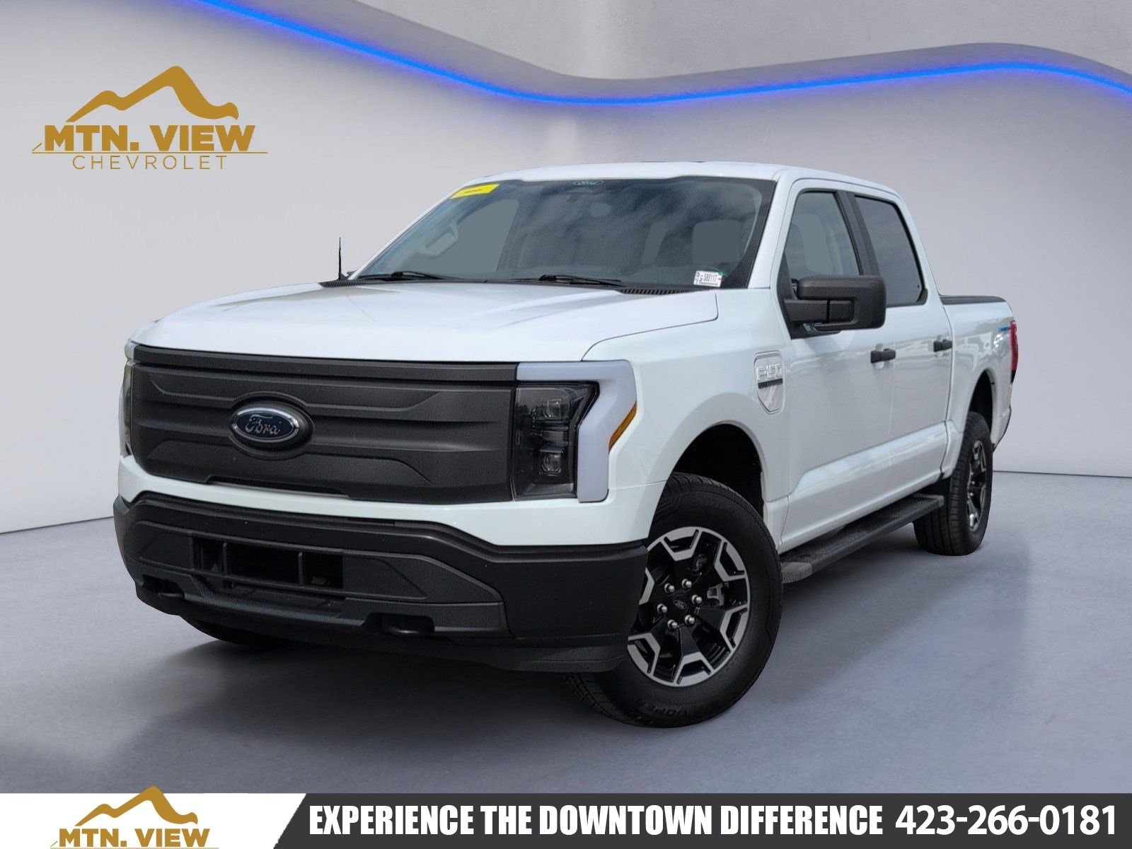 Ford F-150 Lightning Pro SuperCrew AWD