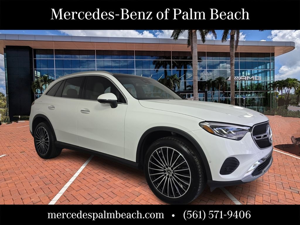 2025 Mercedes-Benz GLC Base