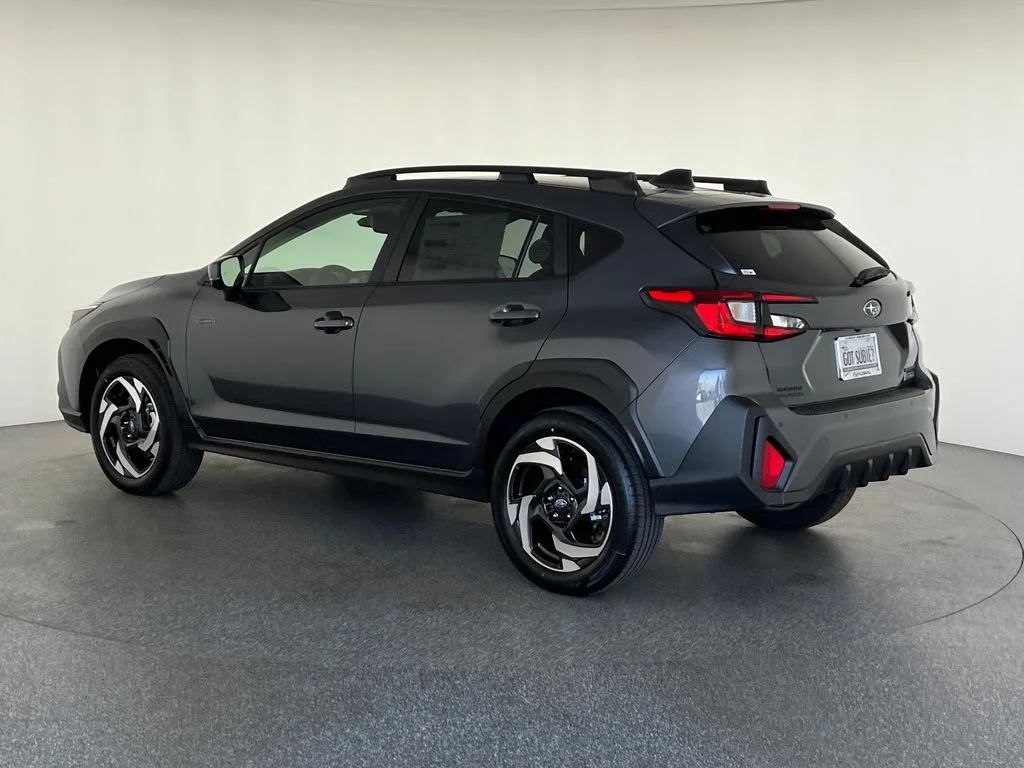 New 2026 MAGNETITE GRAY PEARL Subaru Limited Hybrid image 7