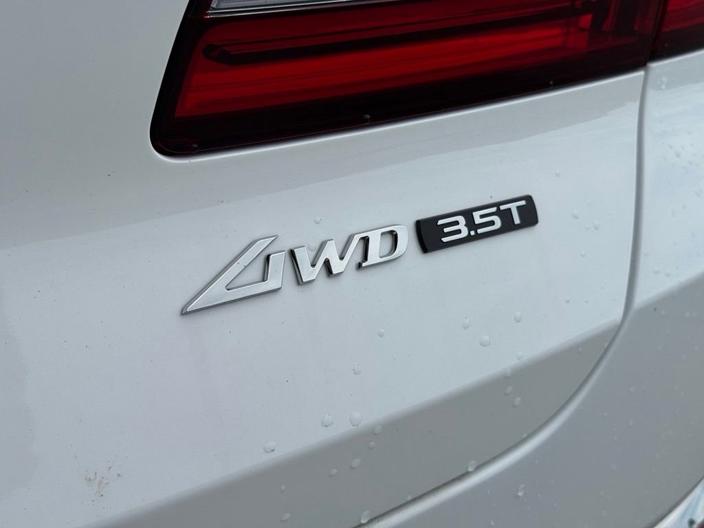 New 2026 White Genesis 3.5T PRESTIGE image 16