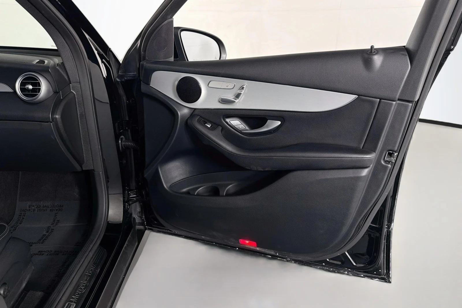 Used 2021 Black Mercedes-Benz 300 image 22