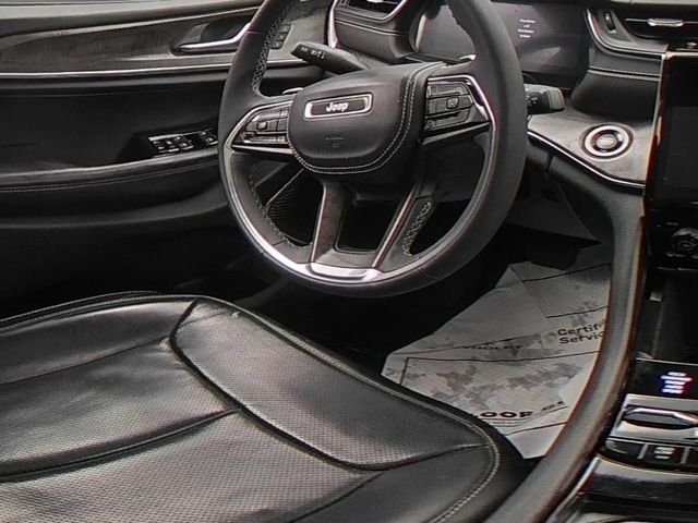 Used 2023 White Jeep Overland image 38