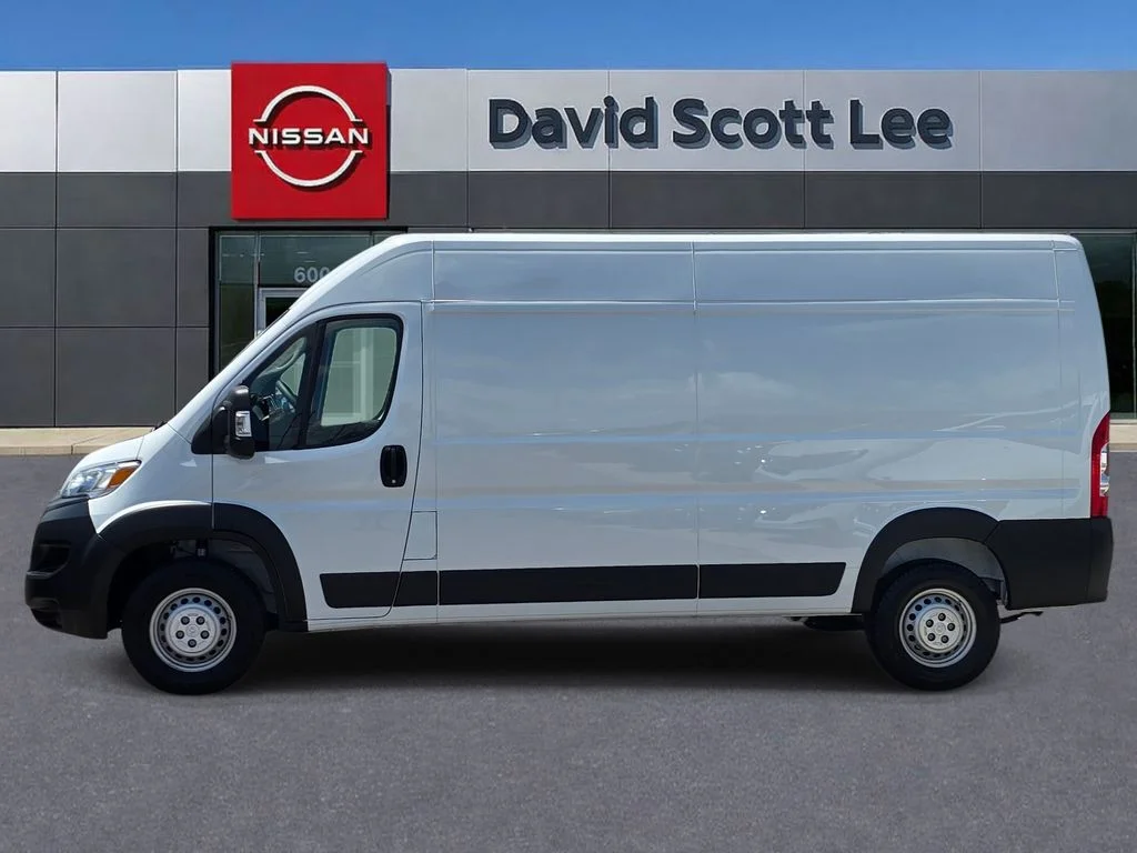 Used 2026 White Ram High Roof image 8