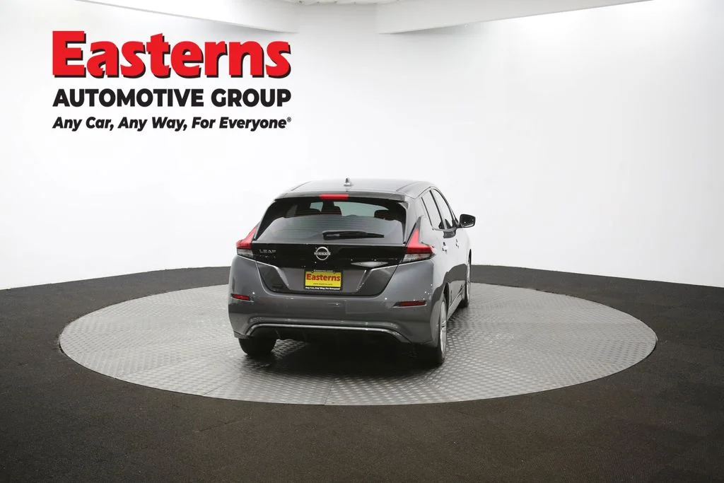Used 2024 Gray Nissan S image 37