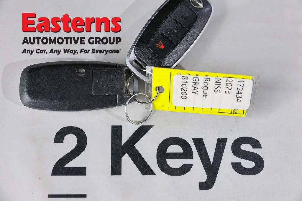 Used 2023 Gray Nissan S image 25
