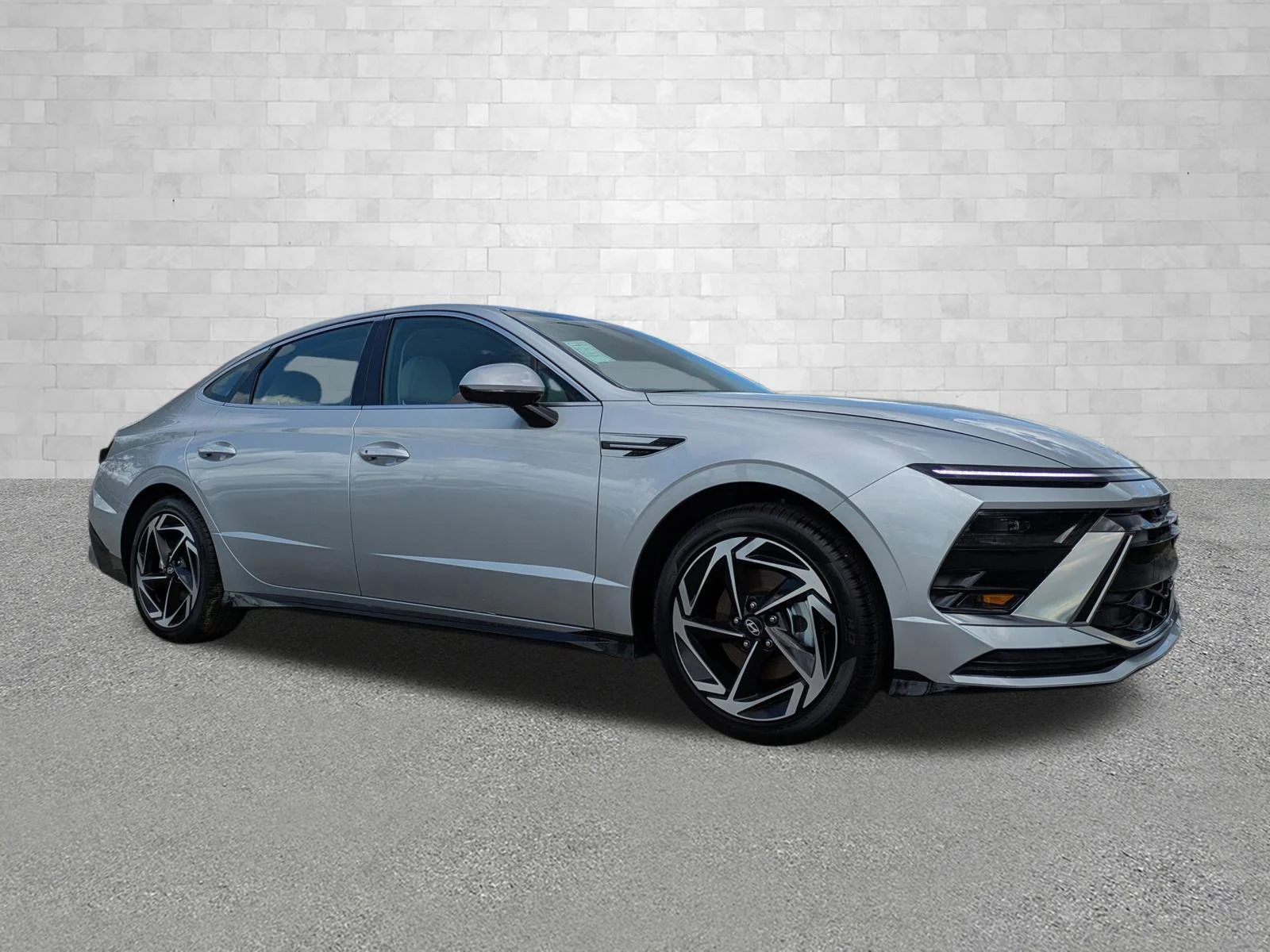 2026 Hyundai Sonata SEL AWD's photo