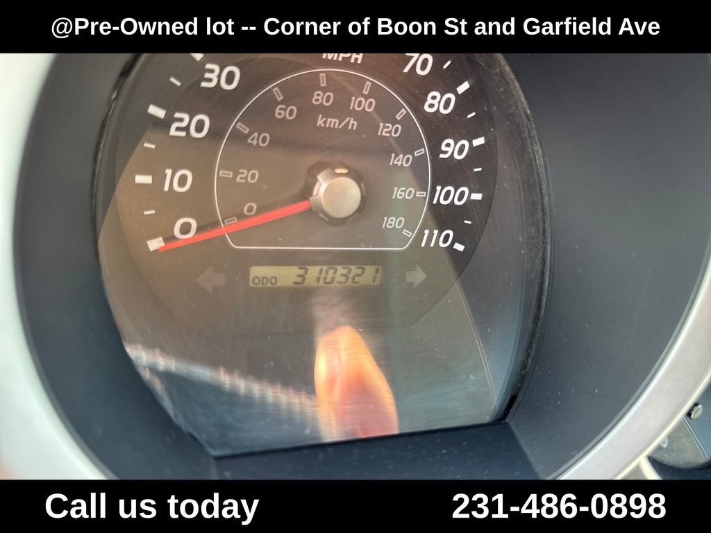 Used 2008 Black Toyota SR5 image 21