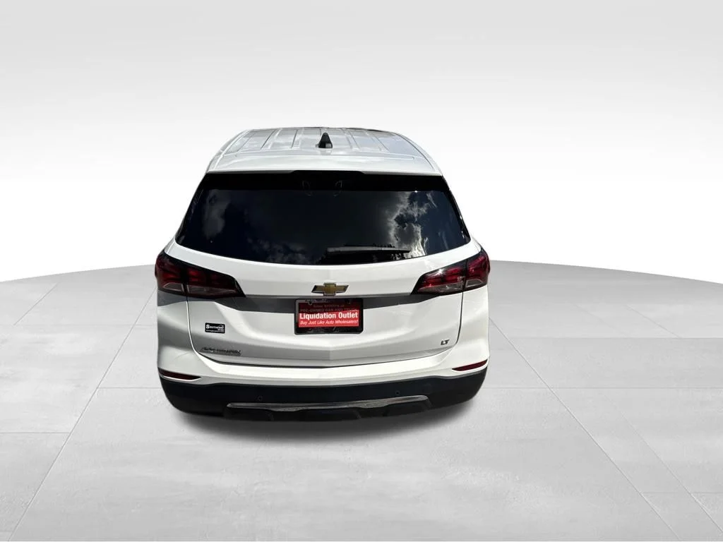 Used 2023 White Chevrolet LT image 15