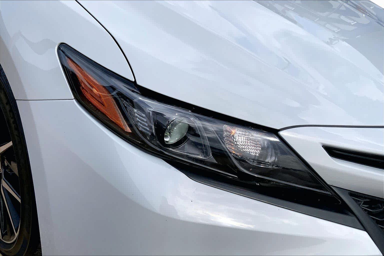 Used 2023 Ice Edge Toyota SE image 28