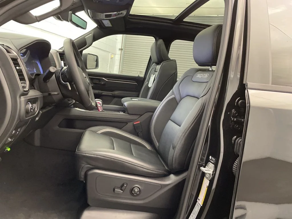 2026 RAM 1500 RHO - Photo 23
