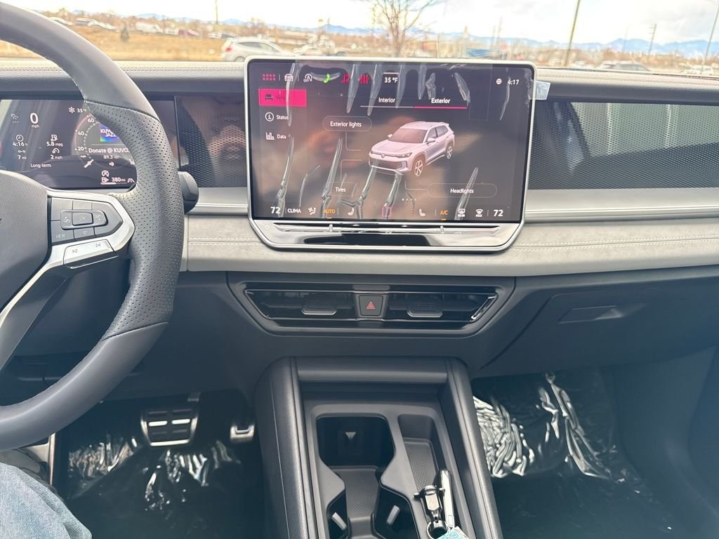 New 2026  Volkswagen 2.0T SE R-Line Black image 12