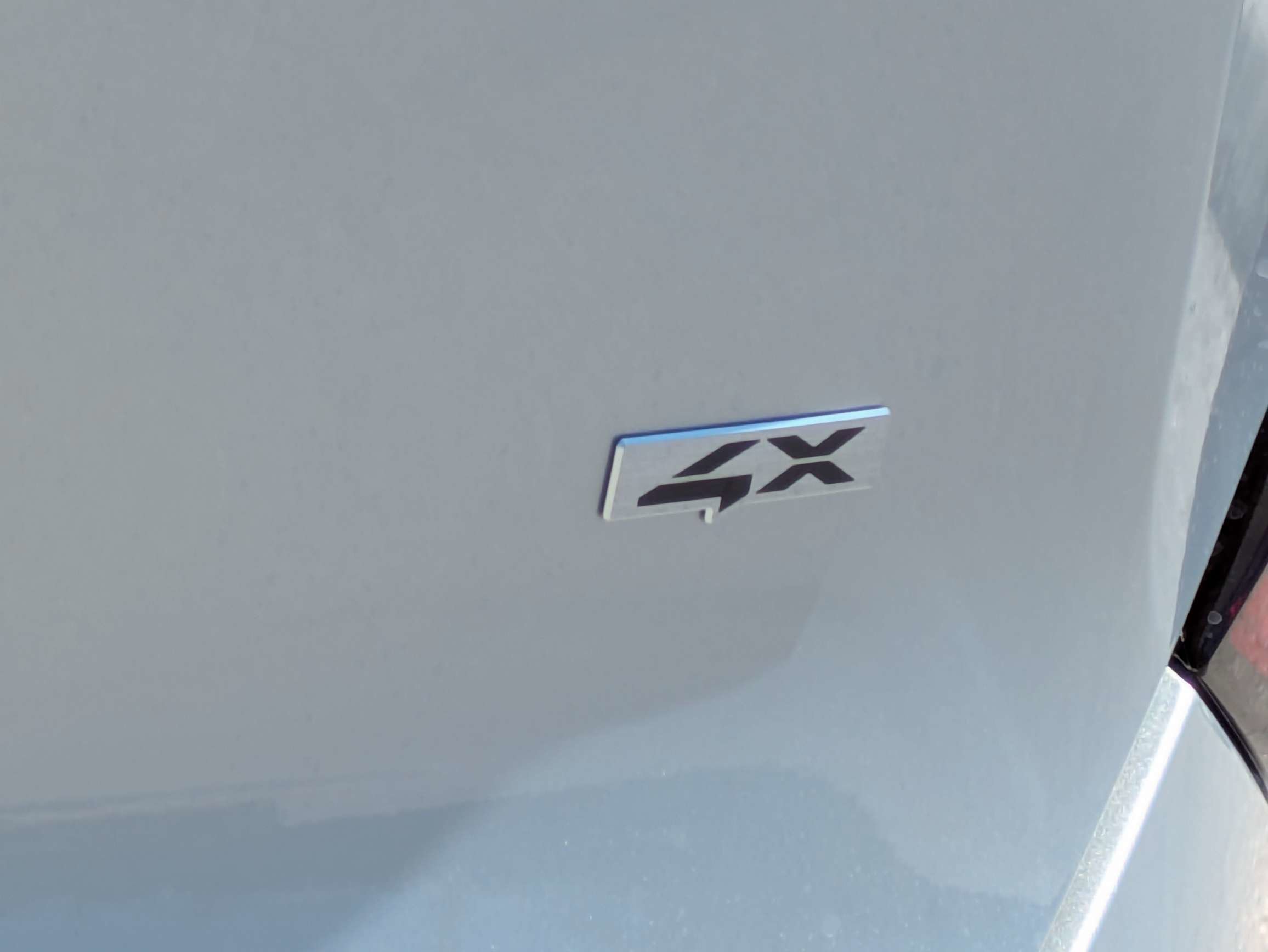 New 2027 Ivory Silver Kia S image 13