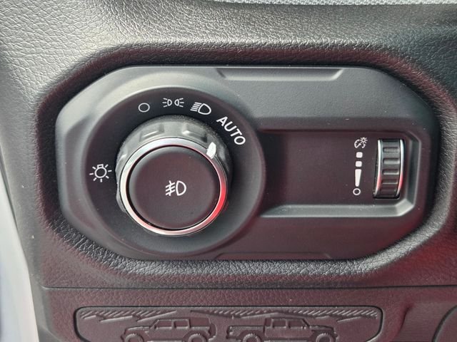 Used 2024 White Jeep Sport S image 28