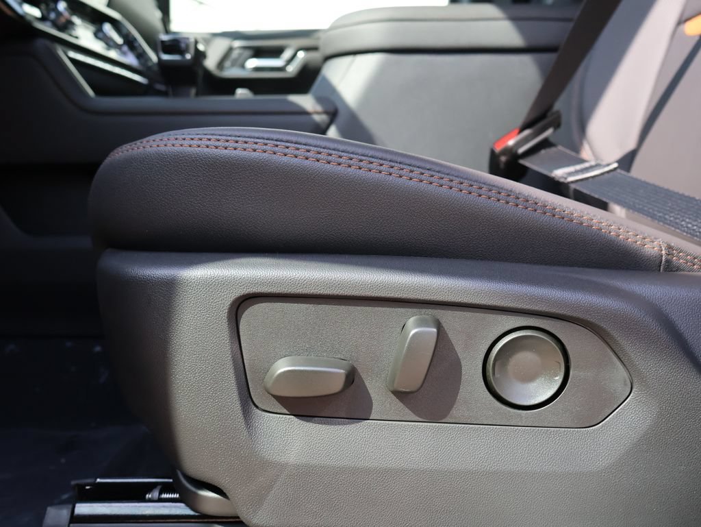 2026 GMC Sierra 1500 AT4 - Photo 15