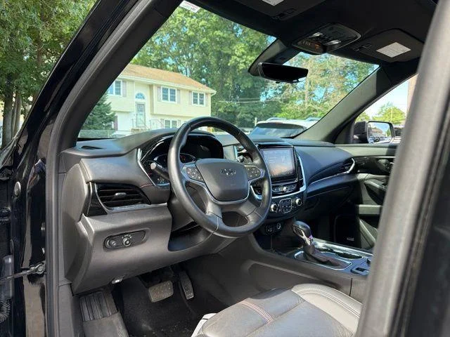 Used 2024 Black Chevrolet RS image 33