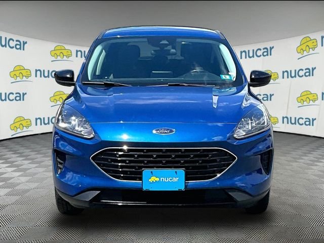 Used 2022 Blue Ford SE image 3