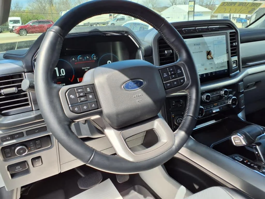 2022 Ford F-150 Lariat - Photo 9