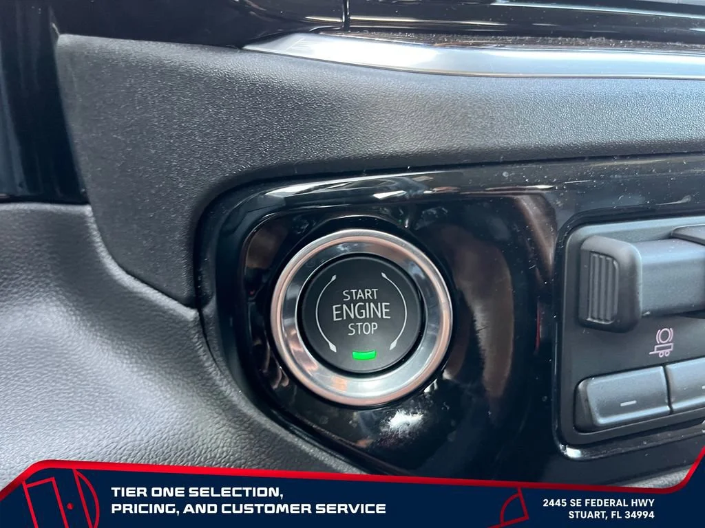 New 2026 Summit White GMC Elevation image 28