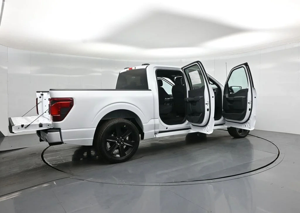 New 2026 Oxford White Ford STX image 5