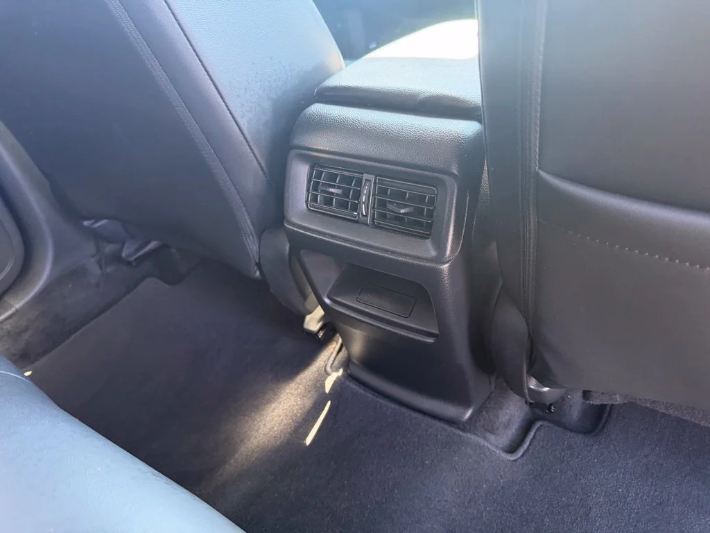Used 2023 Black Honda EX-L image 38