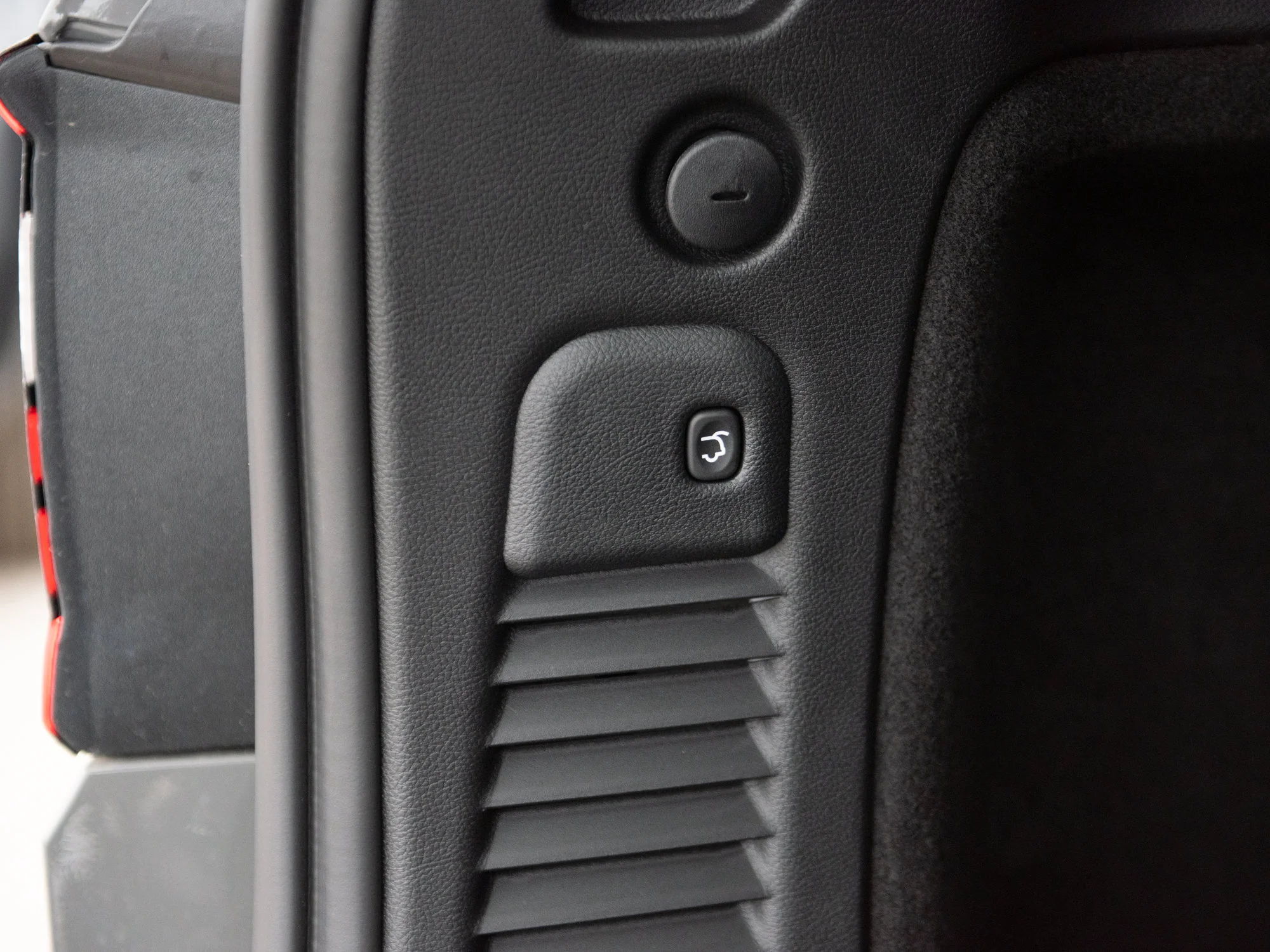 New 2026 Grey Dodge GT HEMI V8 Plus* AWD, Sunroof, Ventilated/Heated Leather, Remote Start image 29