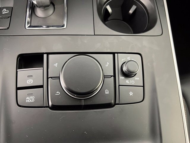 New 2026 White Mazda 3.3 Turbo Select image 30
