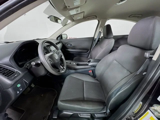 2017 Honda HR-V LX - Photo 10