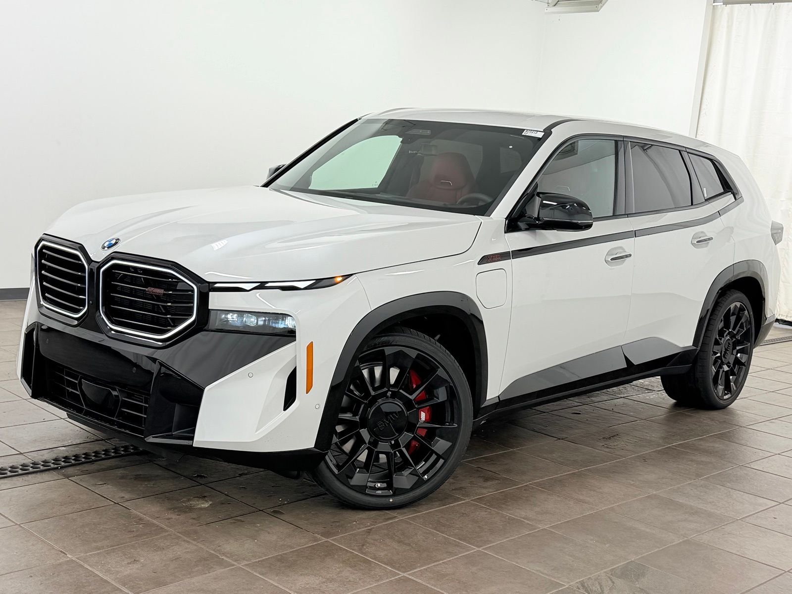 New 2026 Mineral White Metallic BMW Label image 1