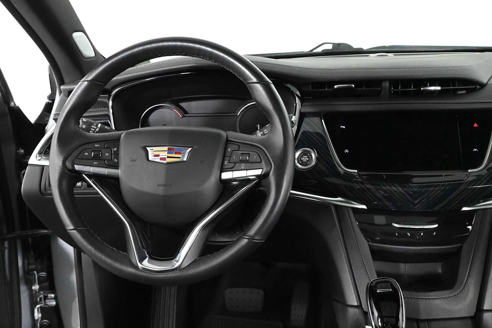 Used 2024 Argent Silver Metallic Cadillac FWD Premium Luxury image 3