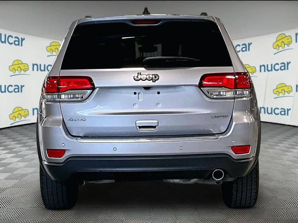 Used 2020 Silver Jeep Limited image 5