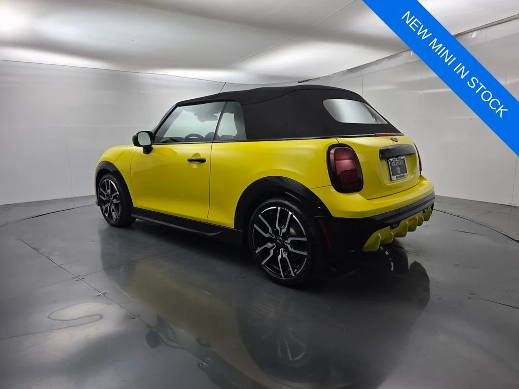 New 2026 Yellow MINI Iconic image 7