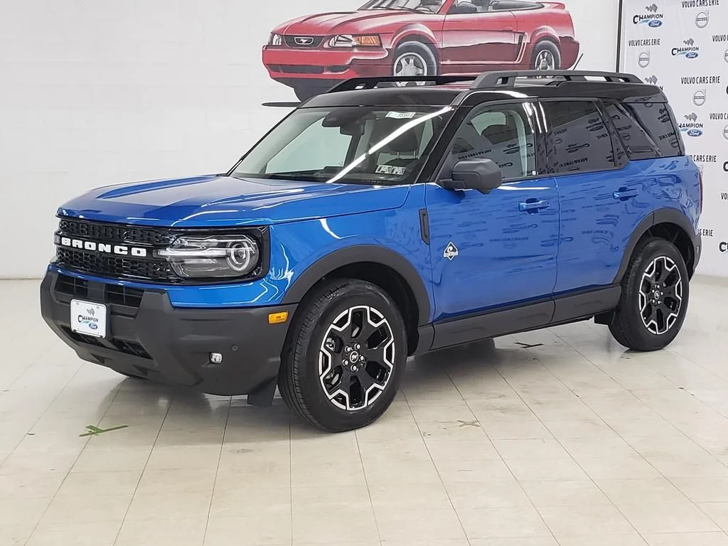New 2025 Velocity Blue Metallic Ford Outer Banks® image 3