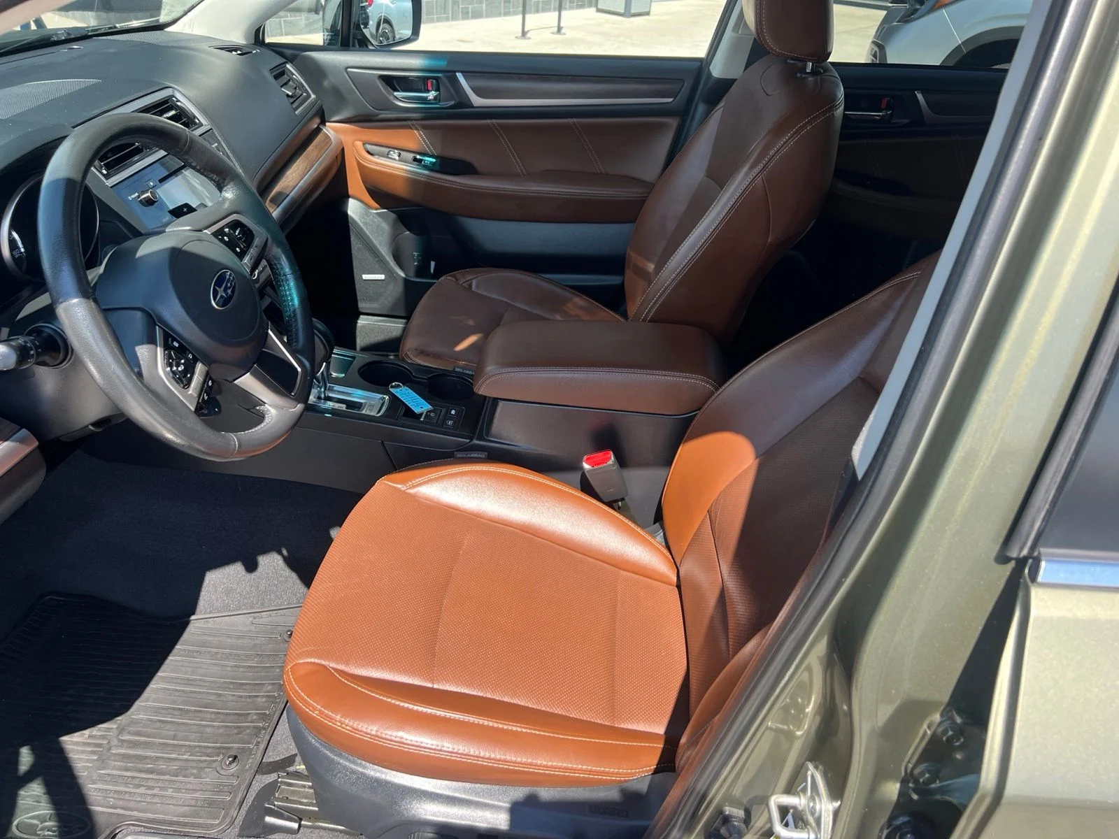 Used 2017 Green Metallic Subaru 3.6R image 18
