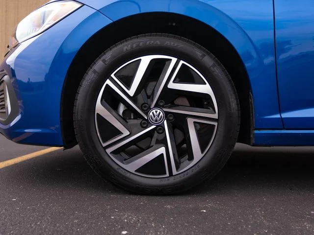 Certified Used 2023 Blue Volkswagen 1.5T SEL image 11