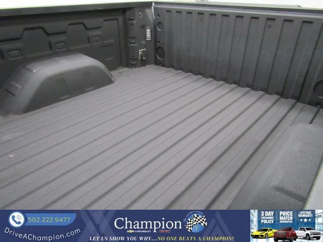 Certified Used 2025 Summit White Chevrolet Custom Trail Boss image 15