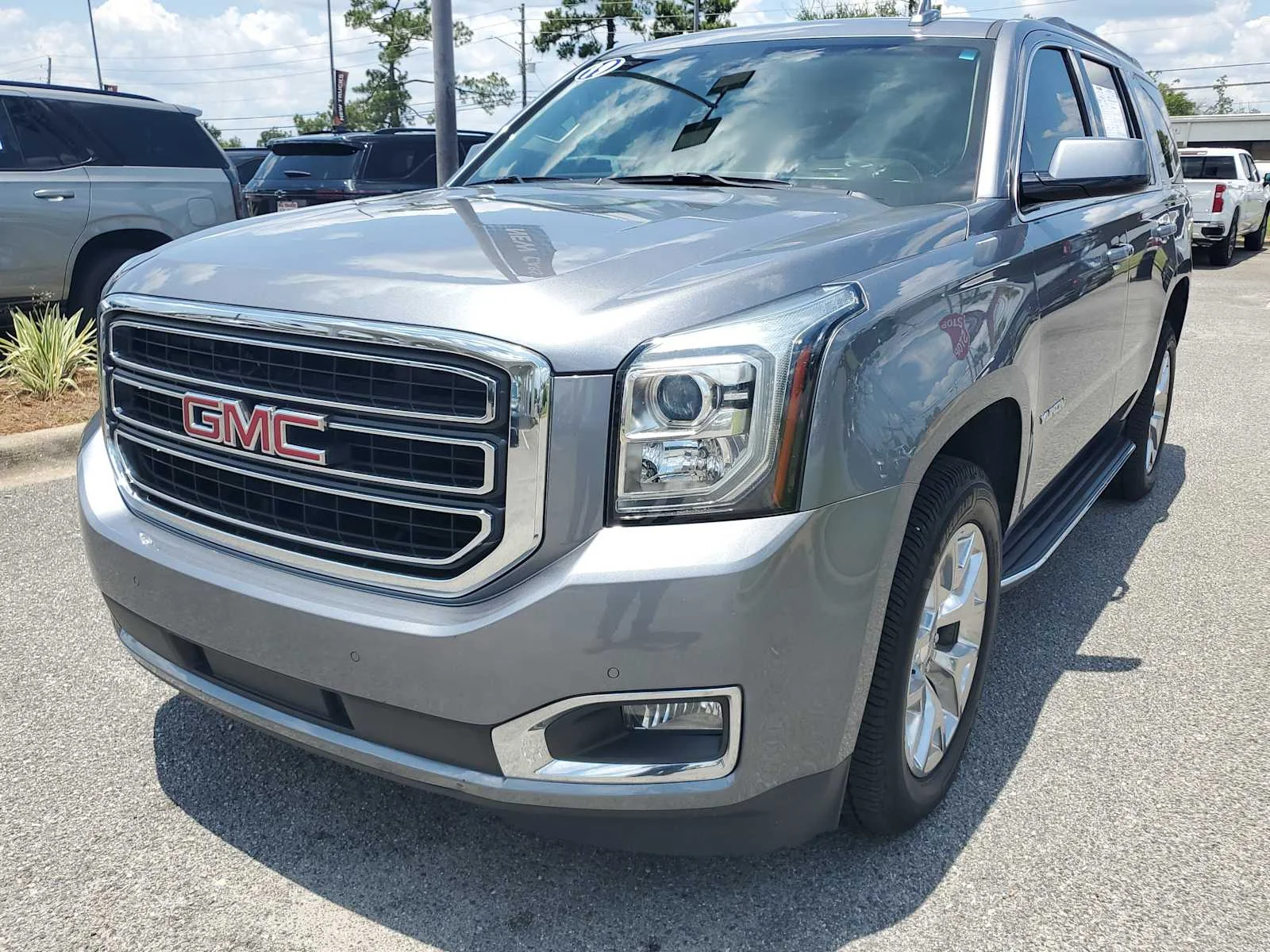 2019 GMC Yukon 2WD SLT's photo