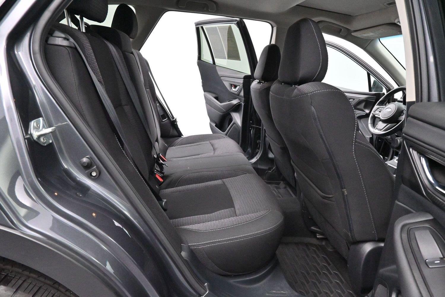 Used 2022 Magnetite Gray Metallic Subaru Premium image 20