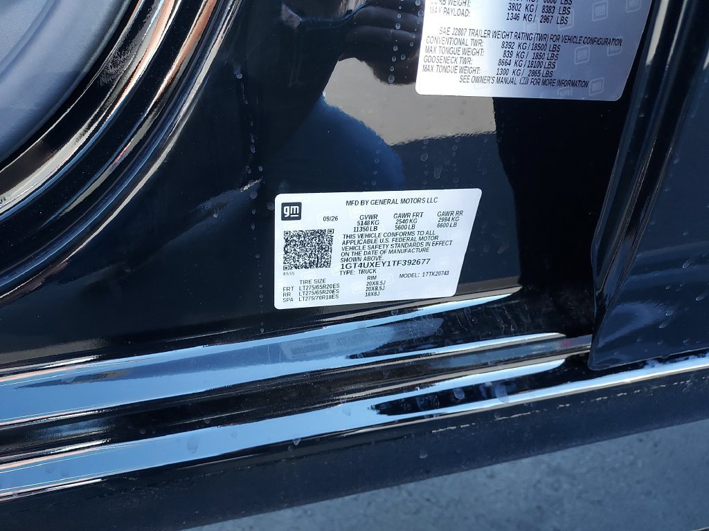 New 2026 Onyx Black GMC Denali Ultimate image 25