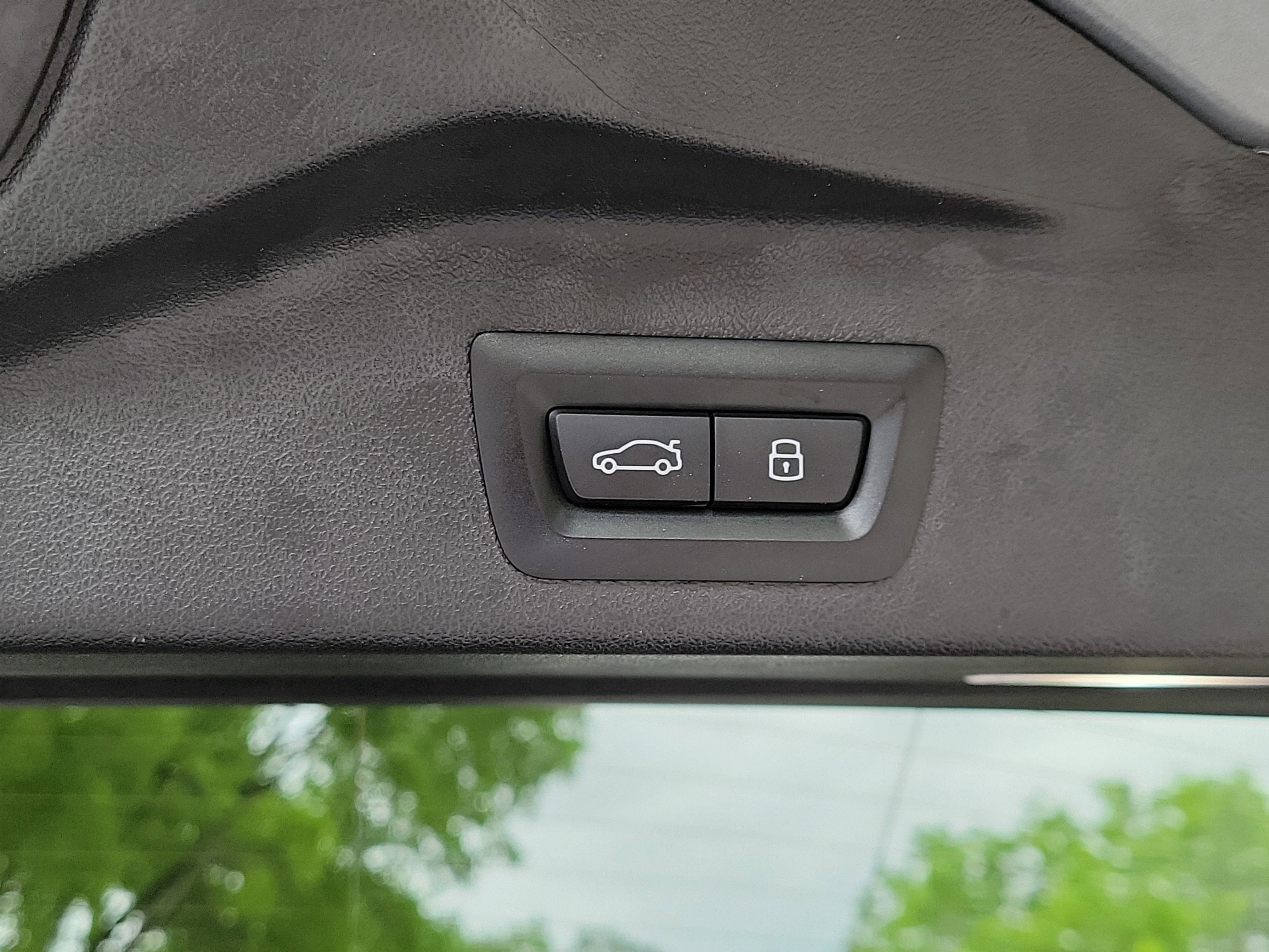 Certified Used 2024 Skyscraper Grey Metallic BMW sDrive40i image 8