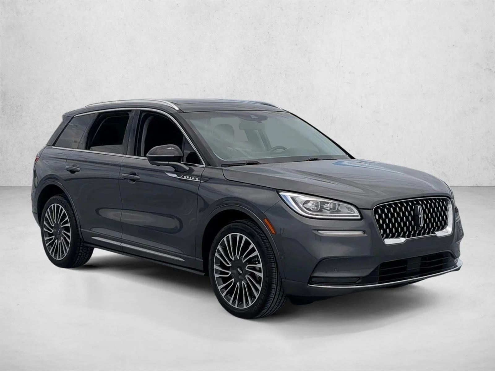 Used 2020 Magnetic Gray Lincoln Reserve image 3