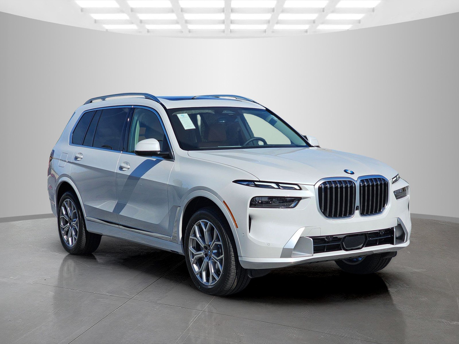 Used 2026 Mineral White Metallic BMW xDrive40i image 8