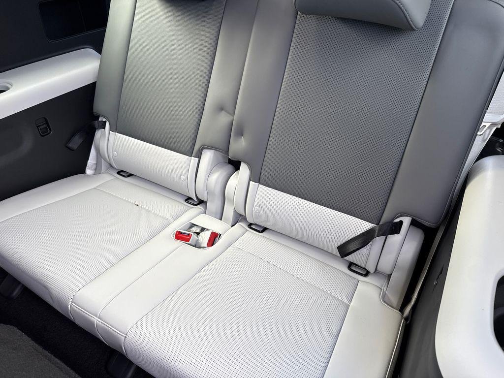 2026 Hyundai IONIQ 9 SEL - Photo 17