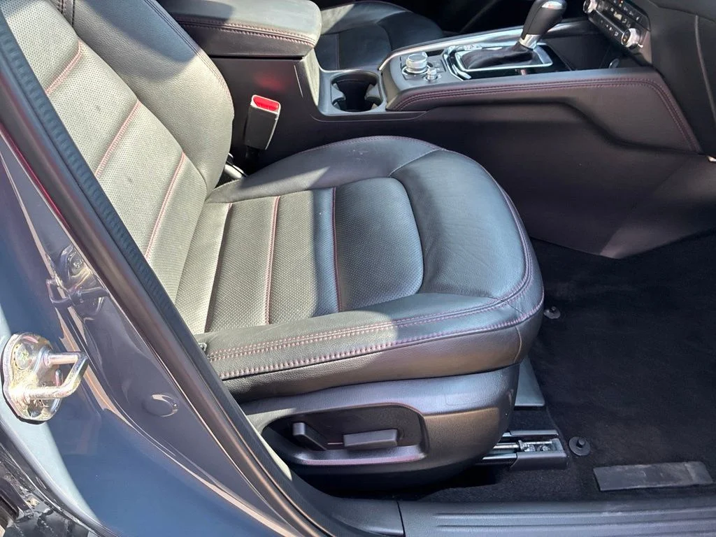 Used 2025 Gray Mazda 2.5 S Carbon Edition image 50