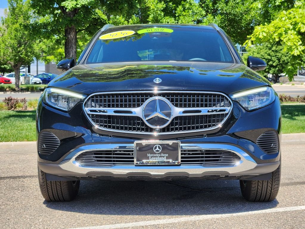 Certified Used 2026 BLACK Mercedes-Benz 300 image 3