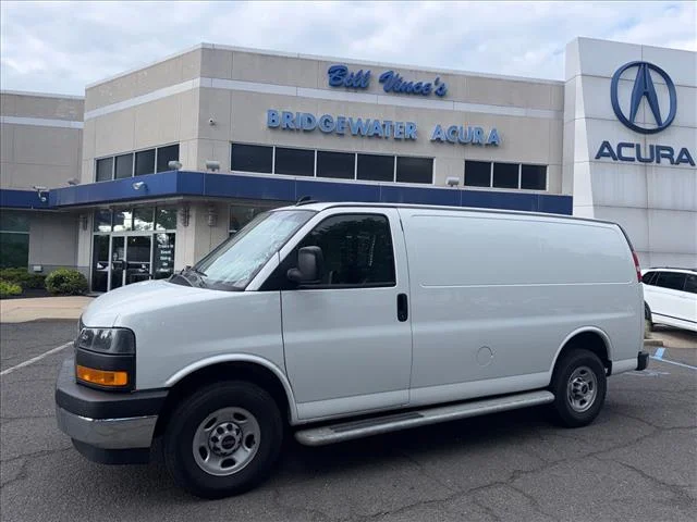 2024 GMC Savana 2500's photo