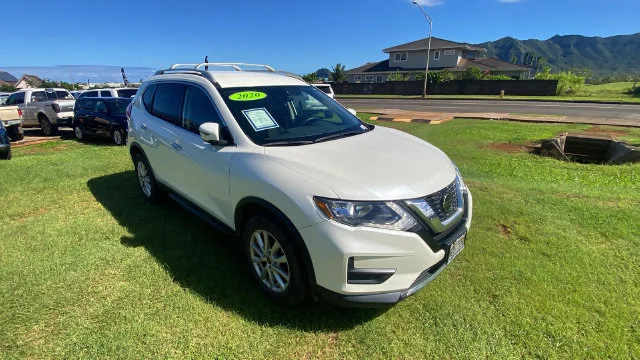 Used 2020 White Nissan SV image 7
