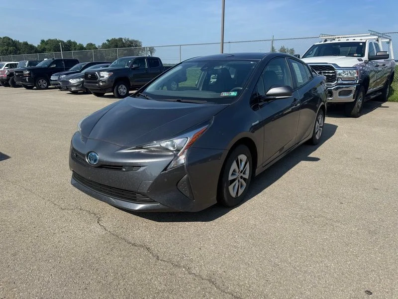 Used 2017 Gray Toyota Two image 2