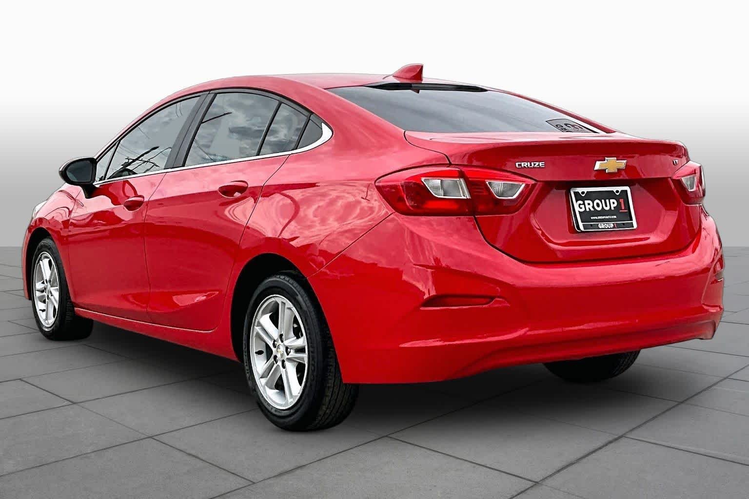 Used 2017 Red Chevrolet LT image 11